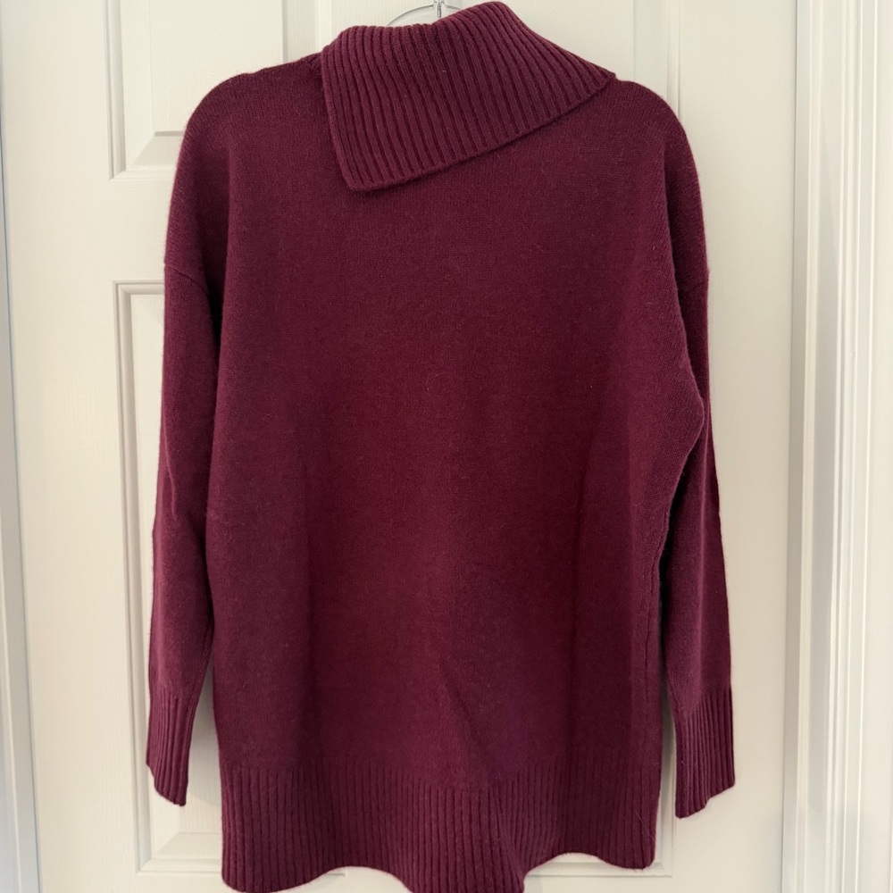 Nordstrom Signature 100% Cashmere Sweater Size M